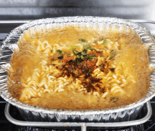 라면 이렇게 많이 먹었나…혈당 스파이크 원인 살폈더니?