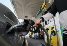 주유소 휘발유·경유 모두 2000원 넘는다… ‘2차 석유 최고가격제’ 시행