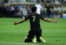 ‘리그 0골’ 손흥민, 왜 감독이 끝도 없이 사랑하나… 반전 이유 공개 “높은 에너지 압박, 뛰어난 수비 가담”